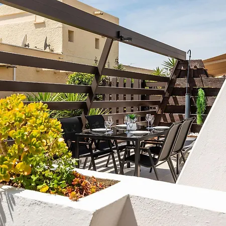 Shimmer - Design - Terrasse - Parking - Port Nature Village Naturiste